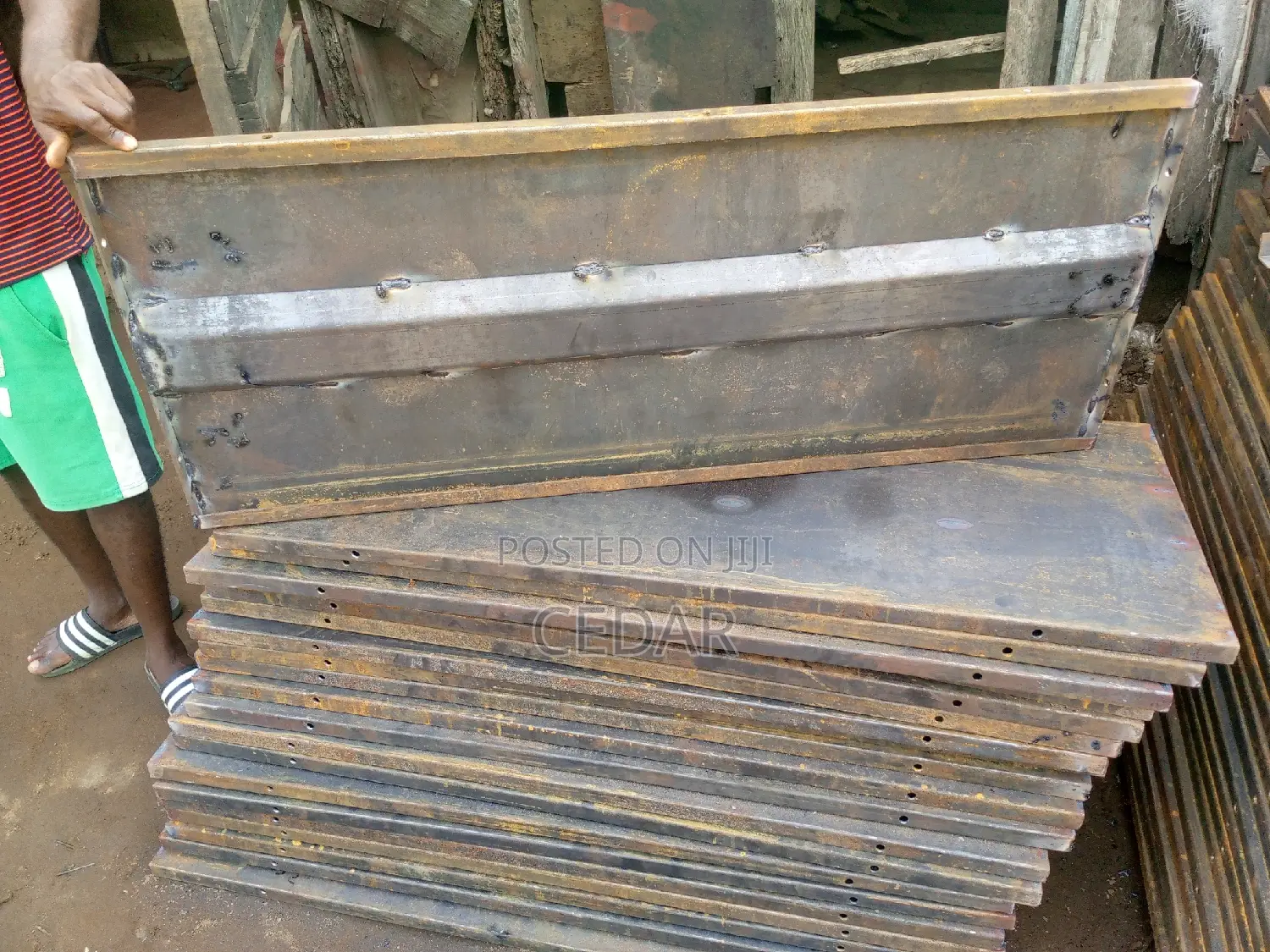 Frame Panels