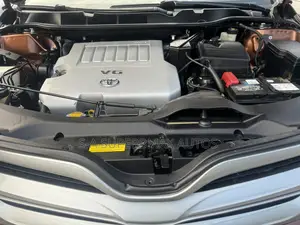 Toyota Venza V6 AWD 2010 Brown