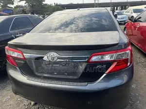 Toyota Camry 2014 Green