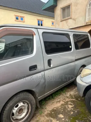 Nissan Caravan (Urvan) 2008 Grey