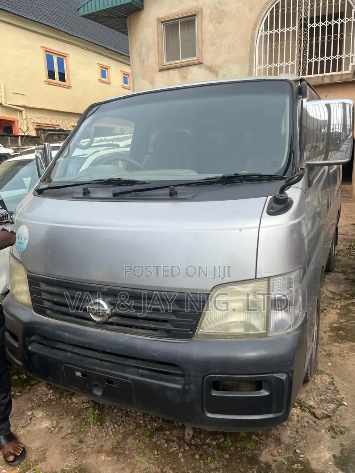 Nissan Caravan (Urvan) 2006 Grey
