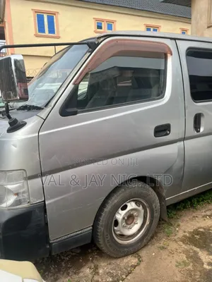 Nissan Caravan (Urvan) 2006 Grey