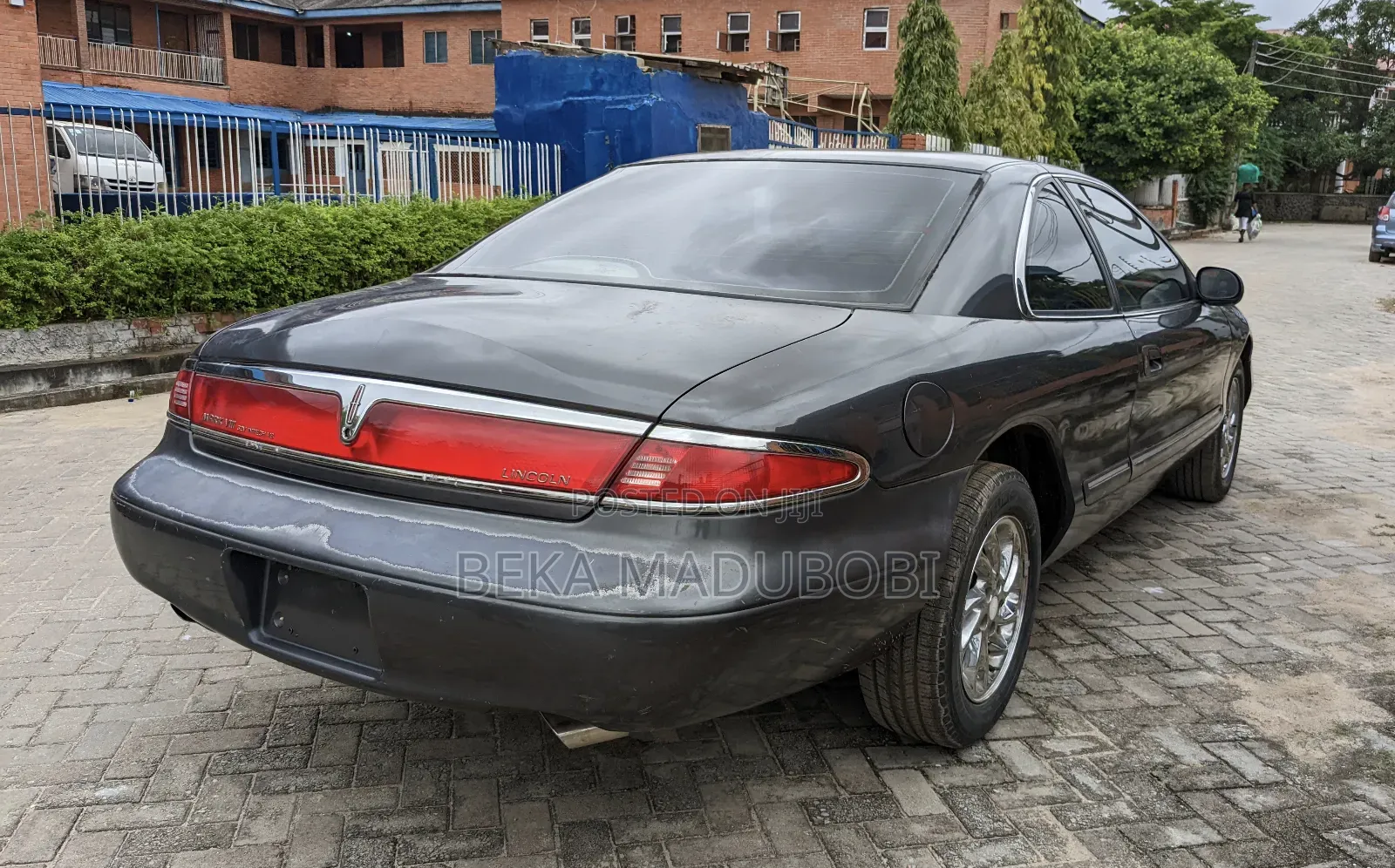 Lincoln LS 2000 Gray