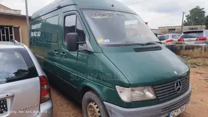 Mercedes-Benz Sprinter 2004 Green