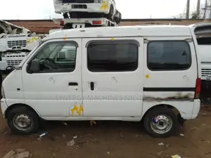 Suzuki Every 2018 White