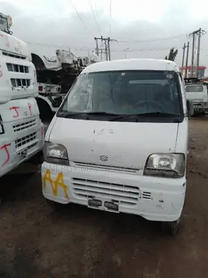 Suzuki Every 2018 White
