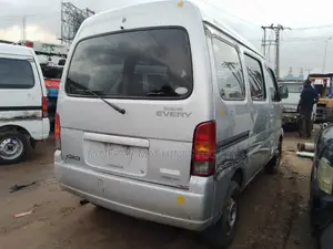 Suzuki Every 2018 Silver