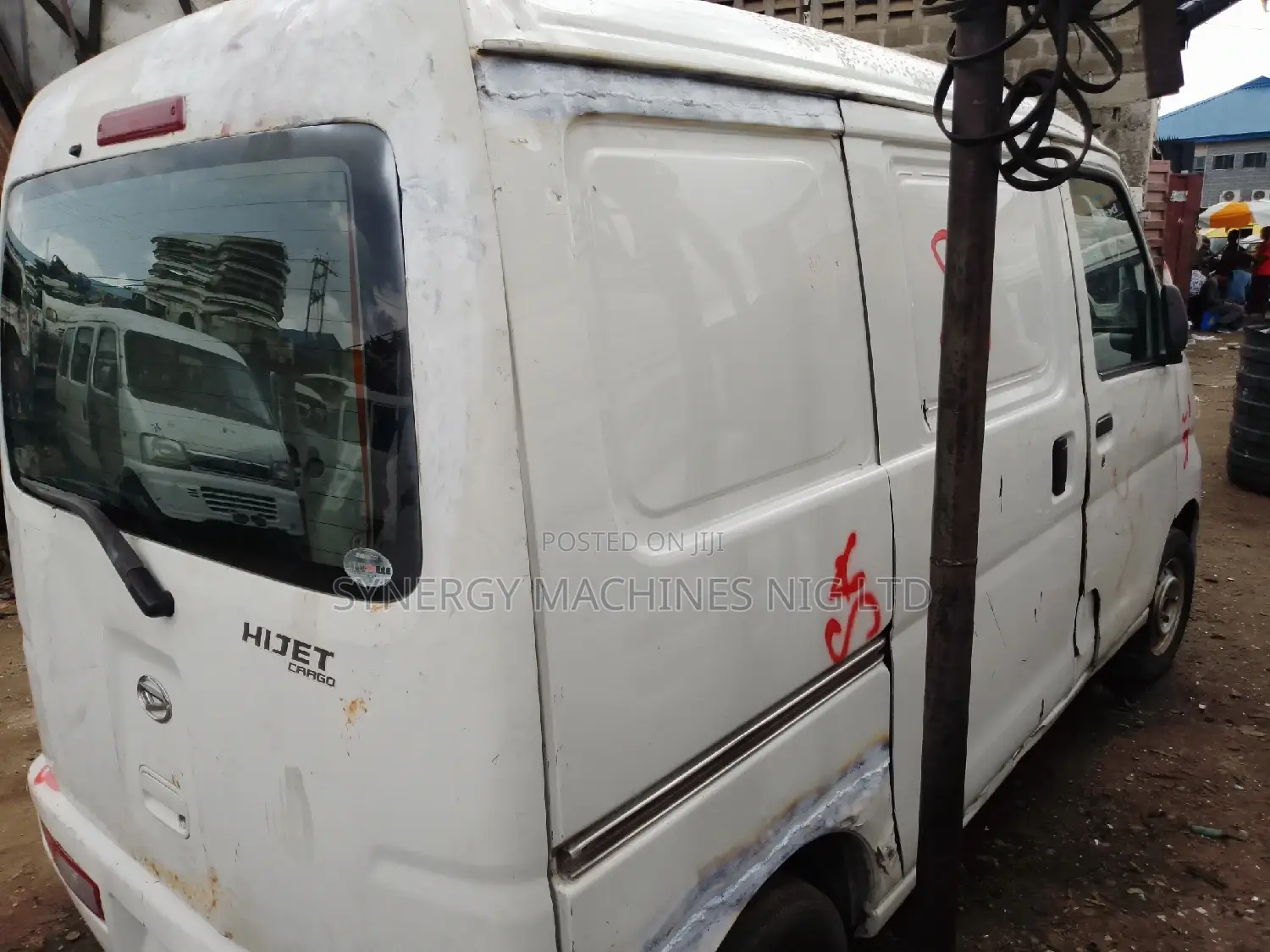 Daihatsu Hijet 2010 White