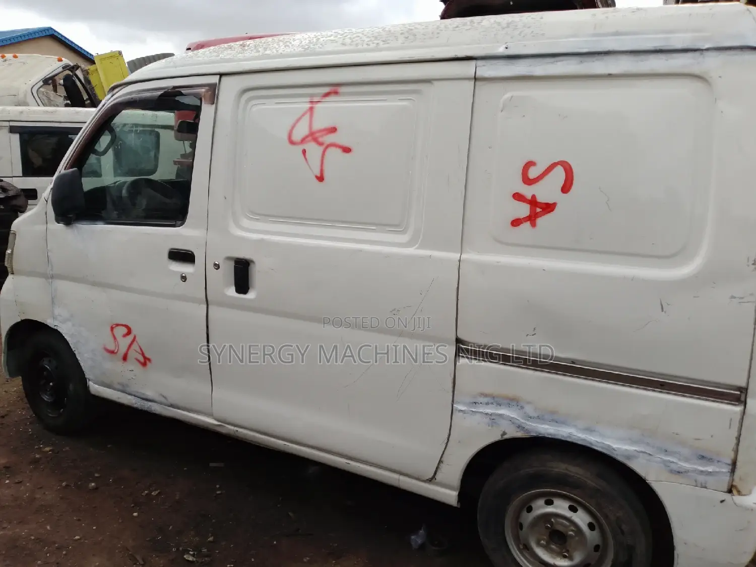 Daihatsu Hijet 2010 White