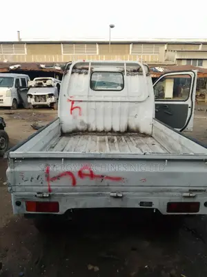 Suzuki Carry Truck-Belt 2019 White