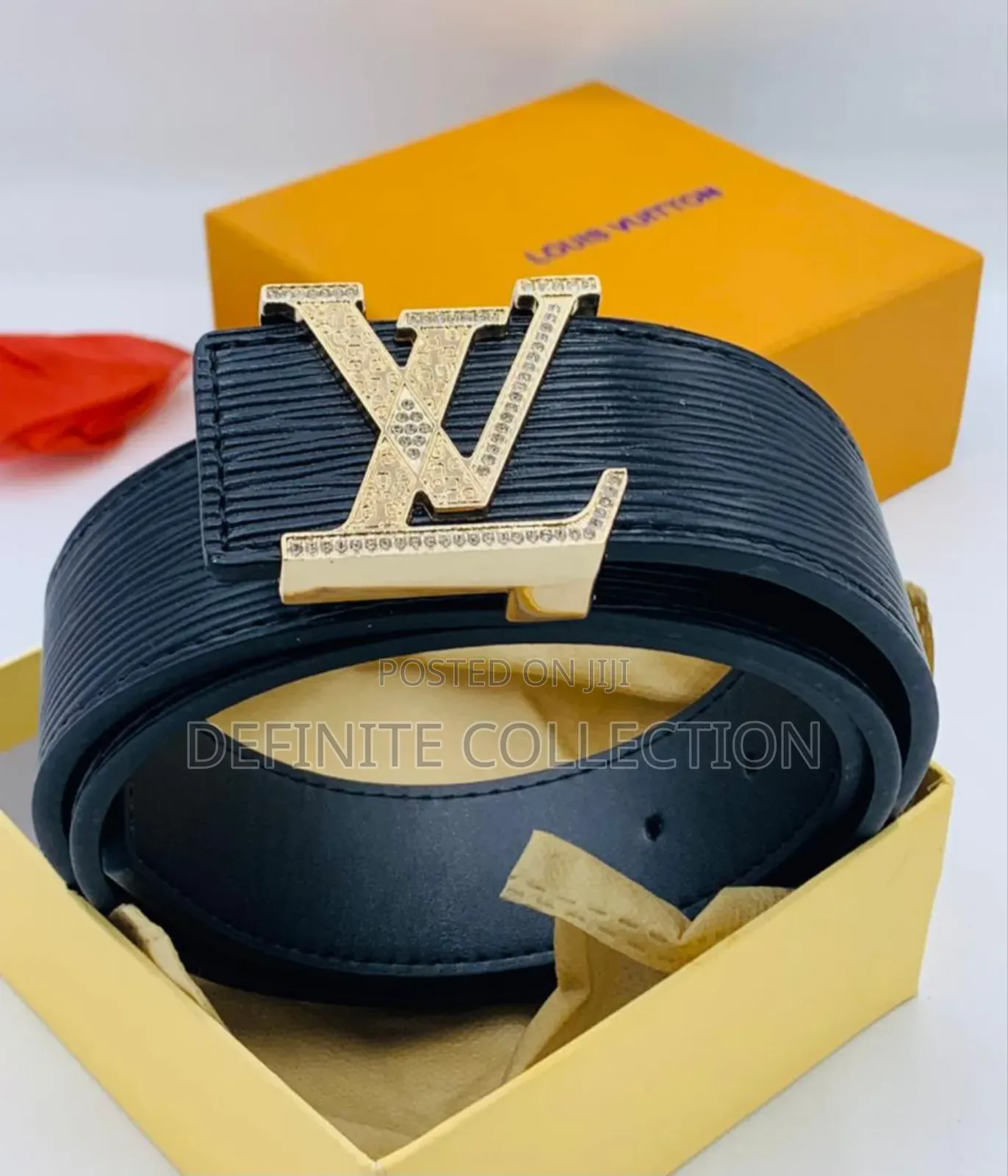 LOUIS VUITTON Luxury Belt