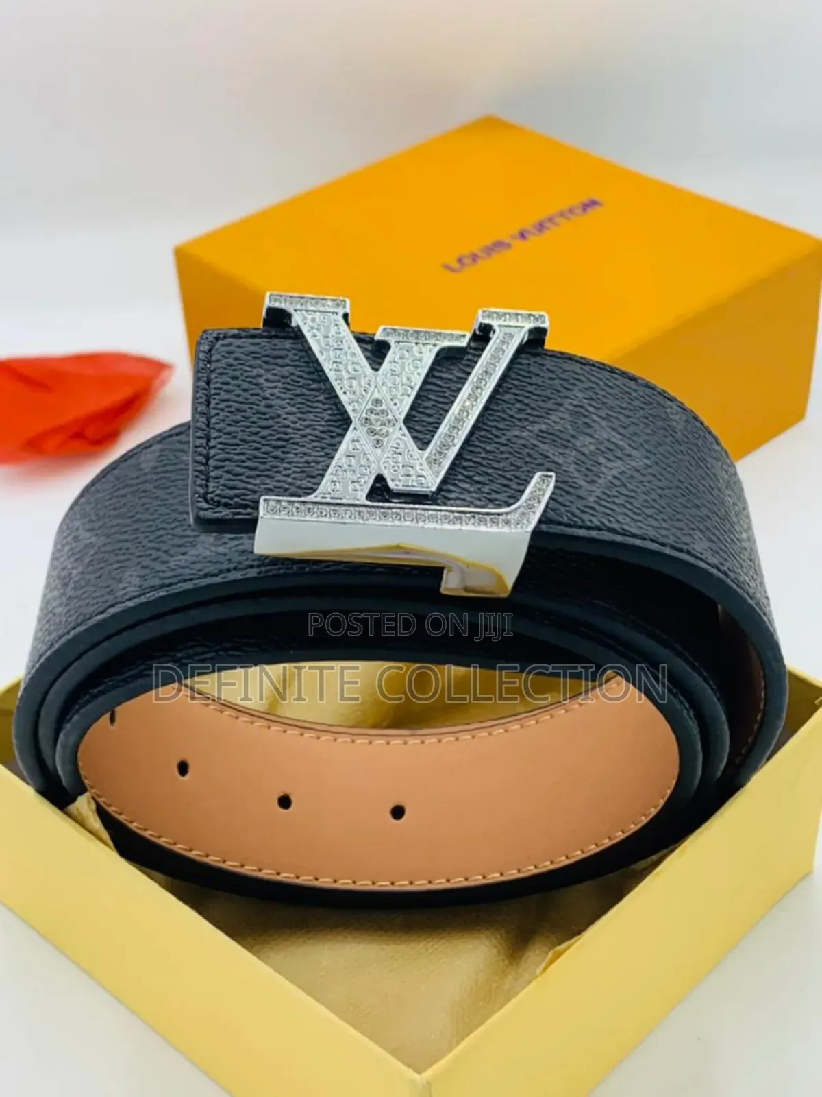 LOUIS VUITTON Luxury Belt