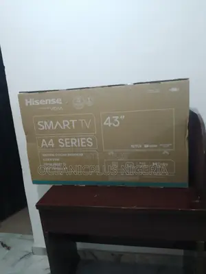 Standard 43 Inches Hisense - Smart TV