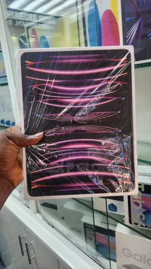 New Apple iPad Pro 12.9 (2022) 256 GB