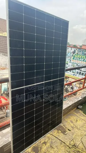 600watts Halfcut Jinko Solar Panel