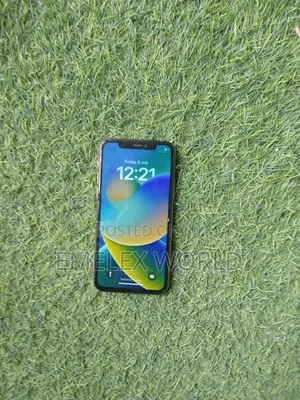 Apple iPhone 11 Pro 64 GB Gold
