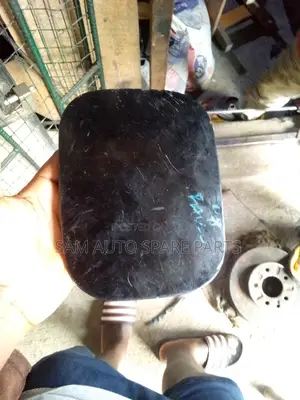 Toyota RAV4 Tank Cover 08