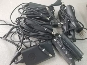 Photo - Dell Charger 65watts