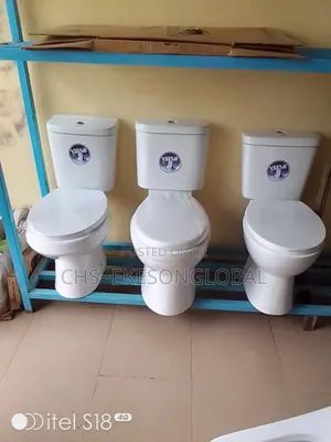 Small Vstar Wc With W-hand Basin