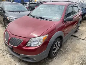 Pontiac Vibe 2006 Red