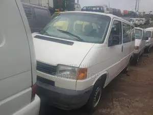 Volkswagen Transporter 2003 White