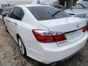 Honda Accord 2013 White