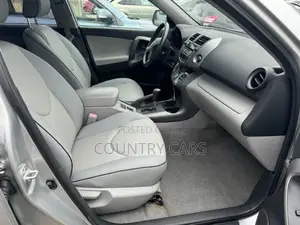 Toyota RAV4 Limited V6 2008 Silver