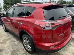 Toyota RAV4 2016 Red