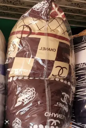 6/6 Duvet Cover With Bedsheet and Pillow Case