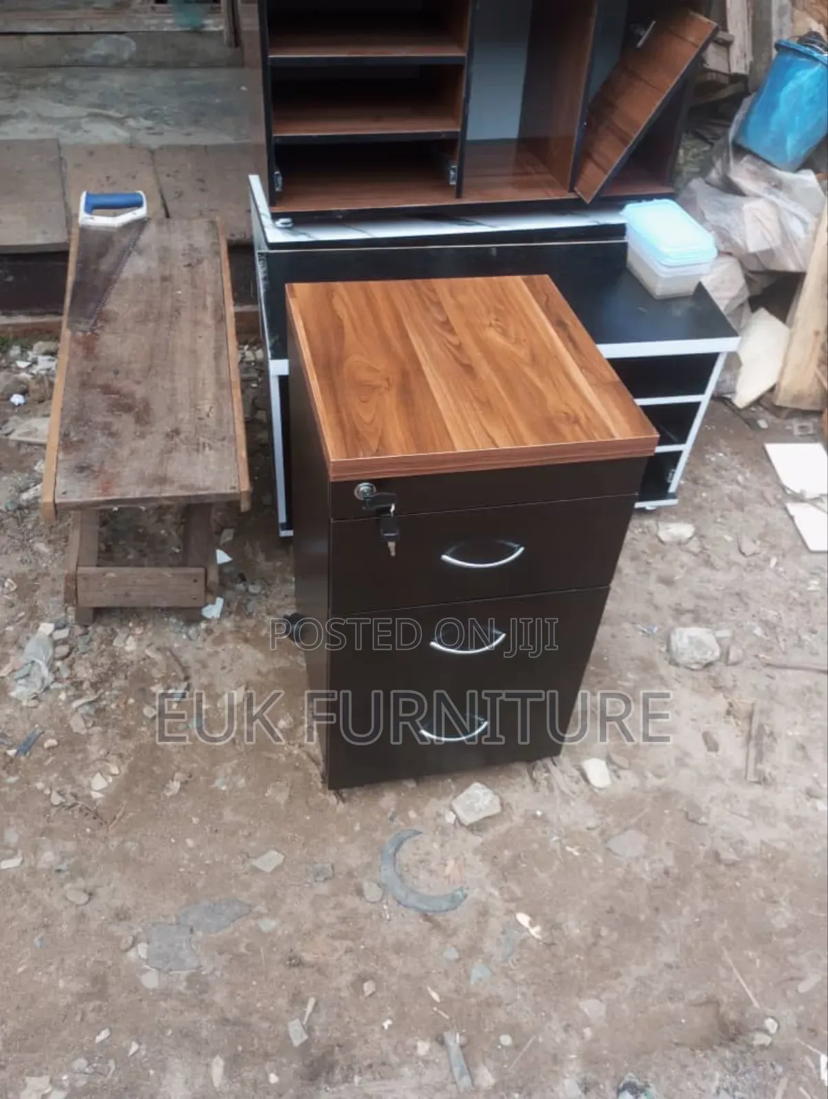 4 Ft Table and Mobile Drawers
