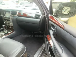 Lexus LX 570 AWD 2015 Gray