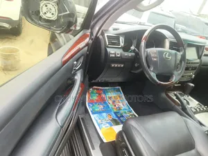 Lexus LX 570 AWD 2015 Gray