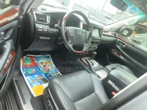 Lexus LX 570 AWD 2015 Gray