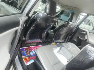 Toyota RAV4 2017 Silver