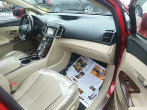 Toyota Venza XLE AWD 2013 Red