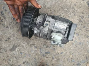 Neat Compressor for Toyota Matrix 2006/2007 Models 