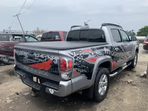 Toyota Tacoma 2020 Silver