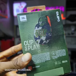 JBL Clip 5
