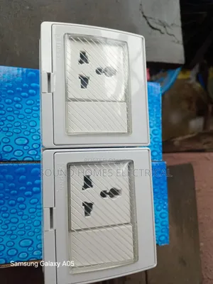 Double Gangs Switch Waterproof Socket