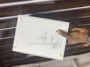 New Apple iPad 10.2 (2019) 64 GB