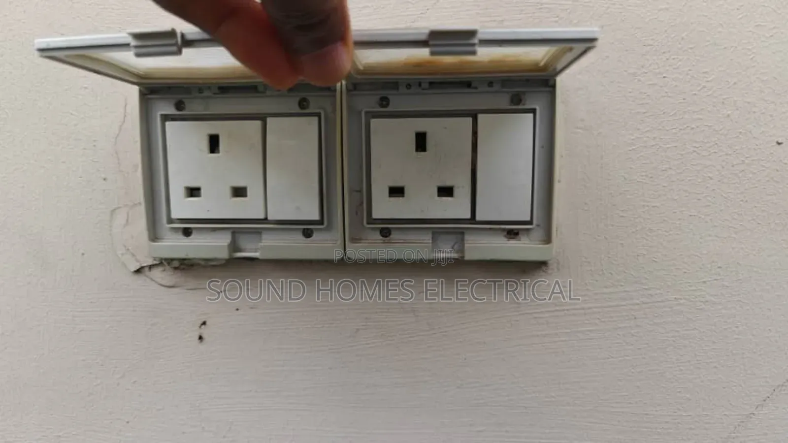 Mk UK Outdoor Socket/ Waterproof Socket