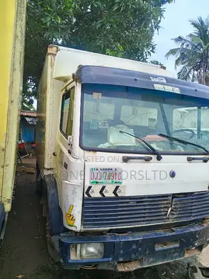 Mercedes-benz 1113 2002 White