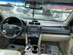 Toyota Camry 2012 Green