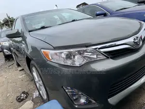 Toyota Camry 2012 Green