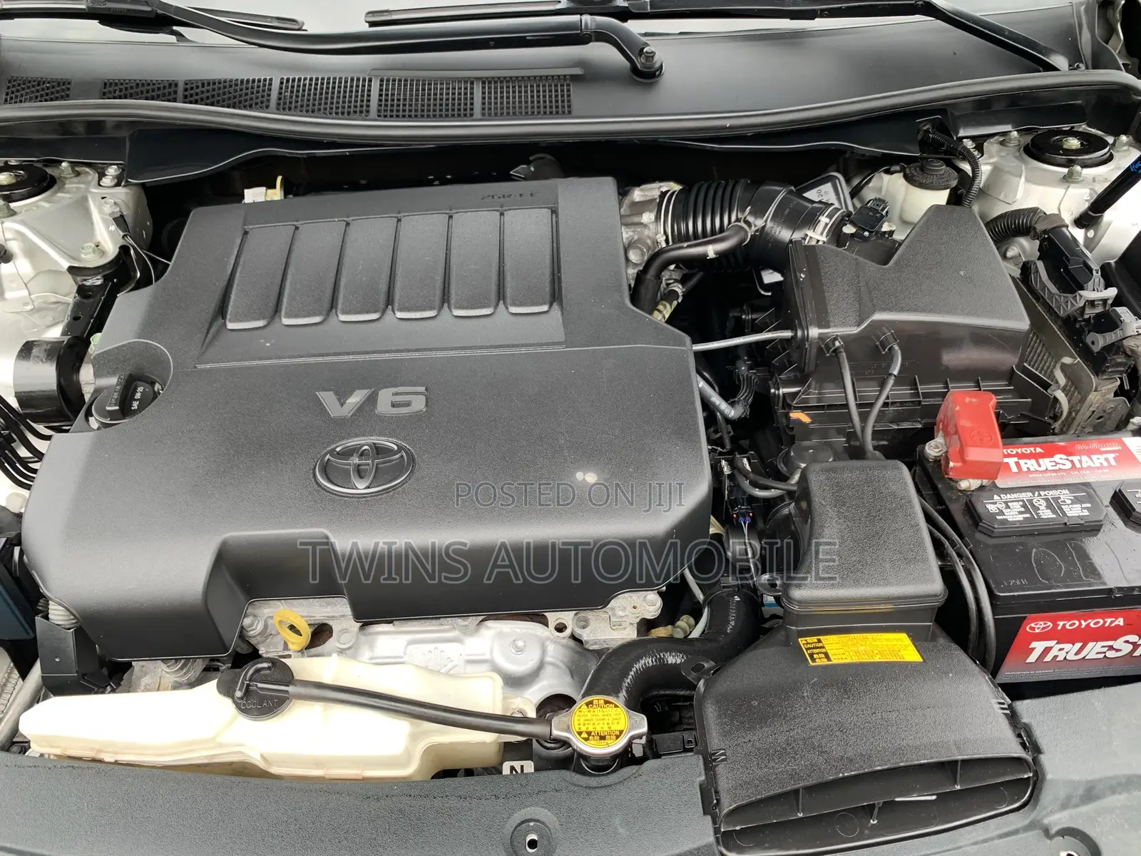 Toyota Camry 2013 Silver