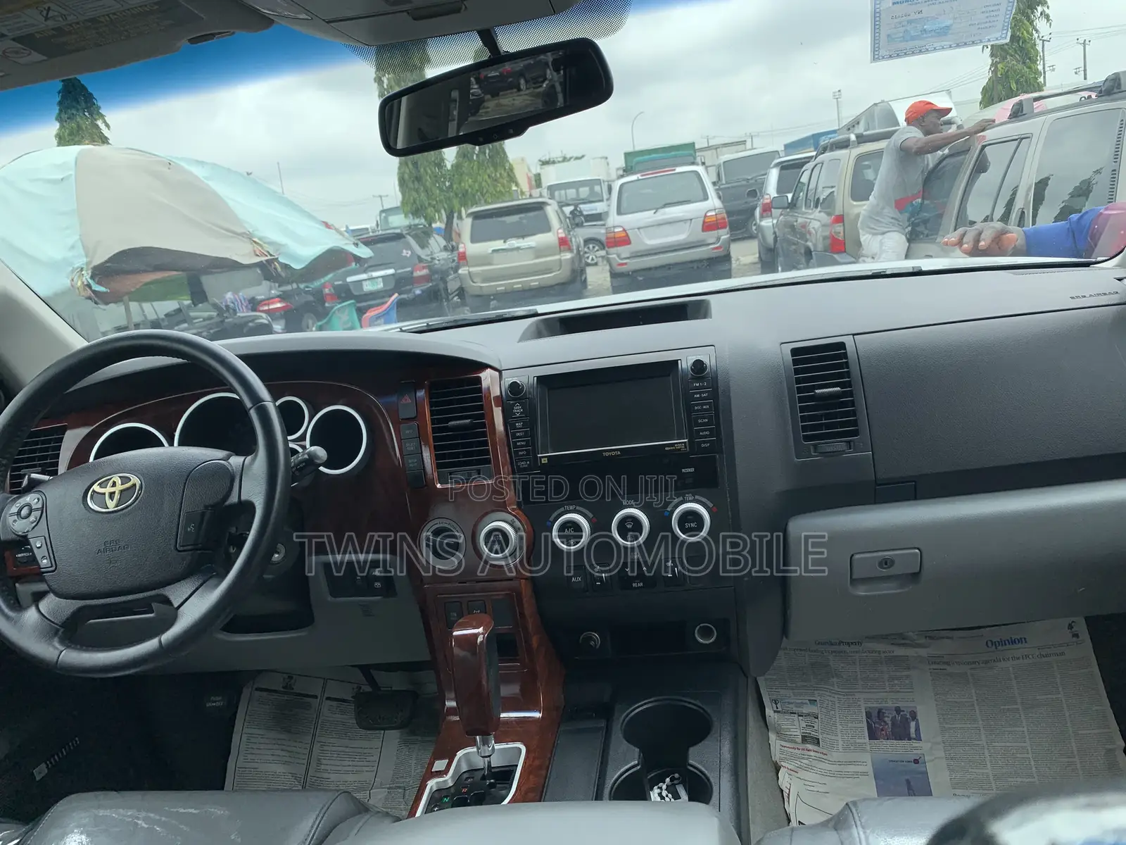 Toyota Sequoia 2010 Silver
