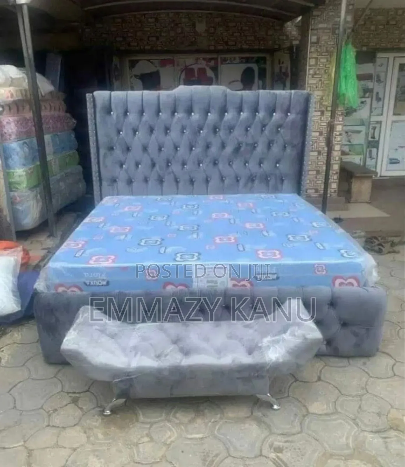 6x6 Bedframe With Mattress
