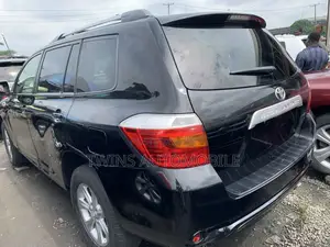 Toyota Highlander Limited 2010 Black