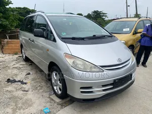 Toyota Previa Automatic 2002 Silver