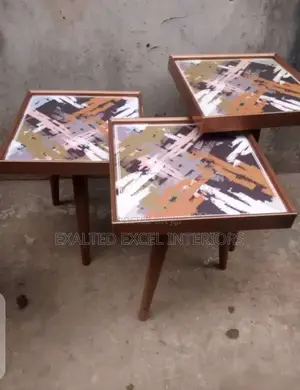 Quality Center Table and Side Stool